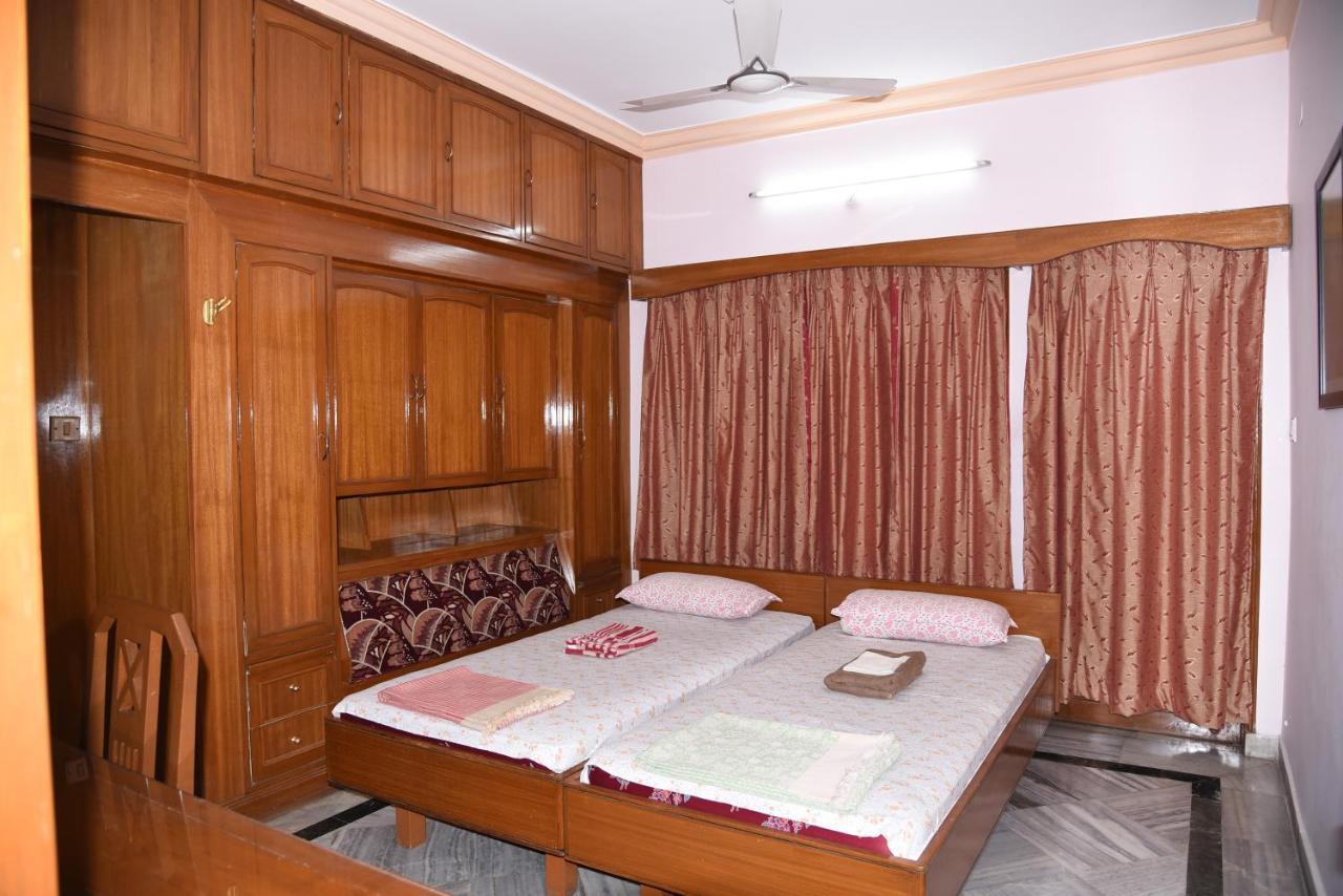 Anjani Mansion Hotel Hyderabad Exterior foto